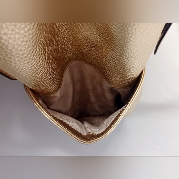 Michael Kors Gold Leather Jet Set Top Zip Tote EUC $343 Retail - Picture 11 of 15